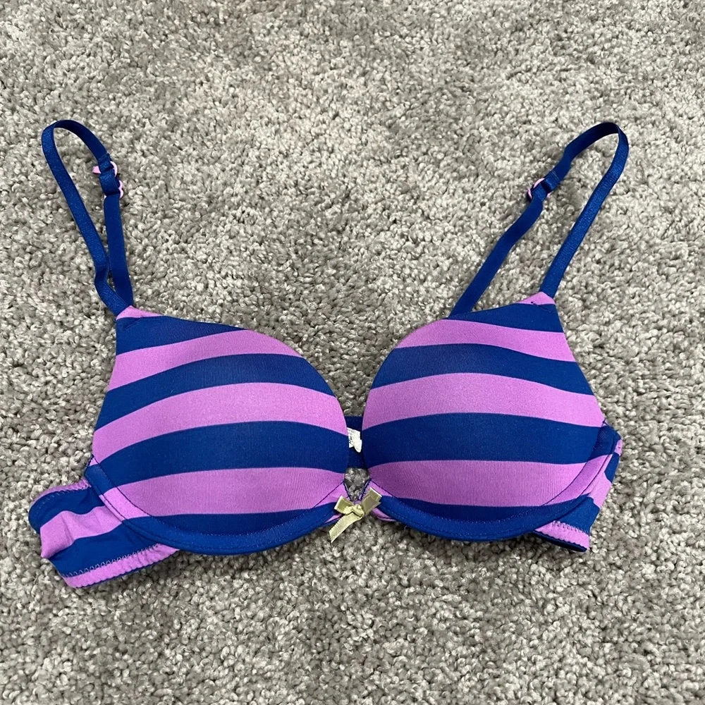 3 Bra Bundle - Picture 6 of 7